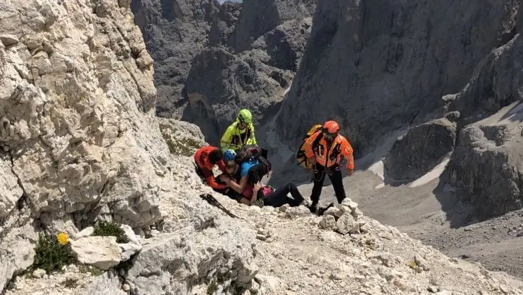 Per il soccorso la nuova emergenza in montagna sono gli illesi