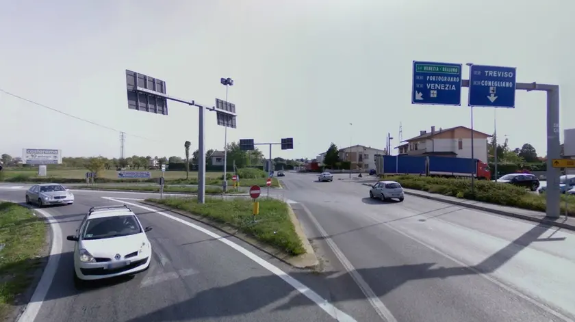 Uno scorcio della tangenziale di Treviso nel punto in cui dovrebbe partire il nuovo tracciato