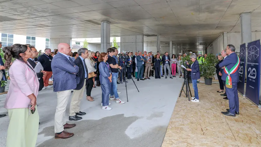 La cerimonia di inaugurazione della Radioterapia allo Iov di Castelfranco