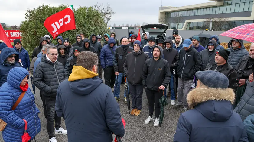 Uno sciopero alla Lapitec di Vedelago