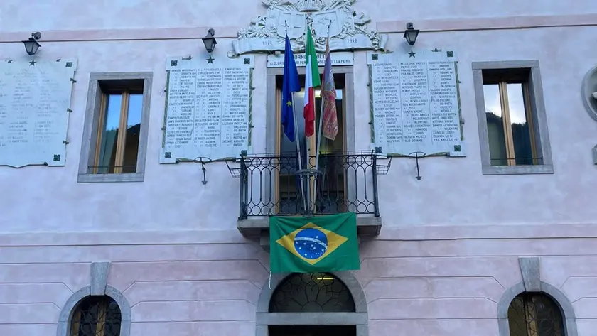 Cittadinanza iure sanguinis, la Consulta dice no ai limiti: «Il legame di sangue resta fondamento legittimo»