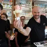 Fabio Feltrin dietro al bancone della gelateria