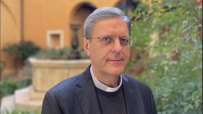 Monsignor Riccardo Battocchio celebra la messa di saluto alle suore di San Fior di Sotto