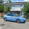 La polizia fuori dalla villetta