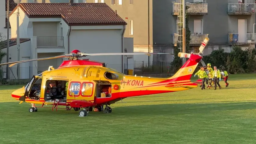 15enne precipita dal terzo piano a Cornuda