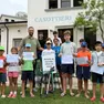 I bambini della Canottieri Sile con l'attestato ricevuto da Contarina