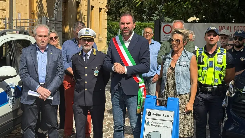 La presentazione del nuovo servizio di vigilanza notturna a Mogliano