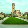 Un’edizione passata di Libri in Cantina al Castello di San Salvatore