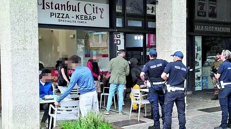 Il locale dell'aggressione in via Roma a Treviso