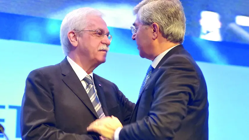 Francesco Favotto con Vincenzo Consoli durante un’assemblea di Veneto Banca negli anni scorsi