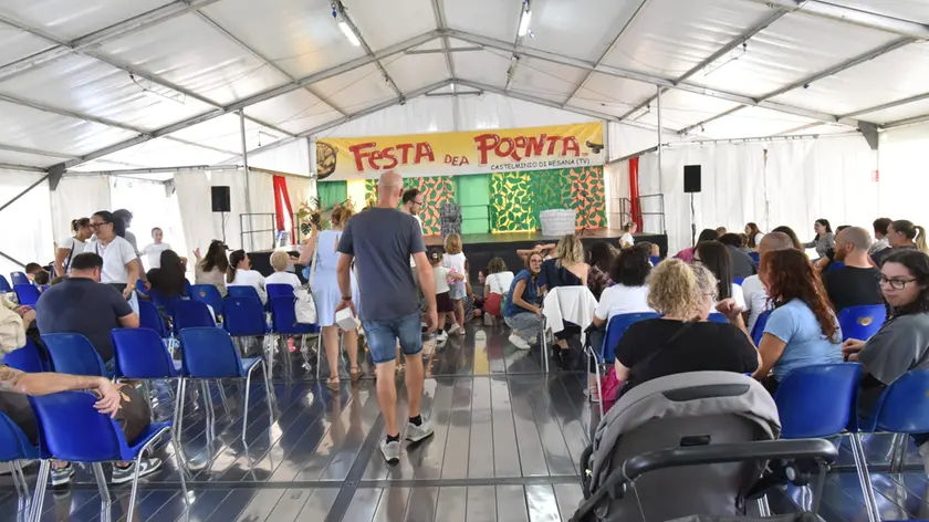 Lo stand della Festa dea poenta di Castelminio dove è avvenuto il furto