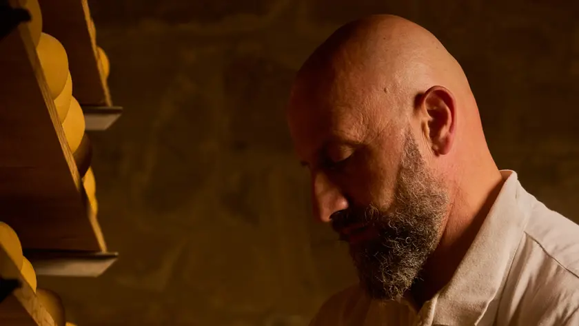 Andrea Magi, affinatore e alchimista dei formaggi