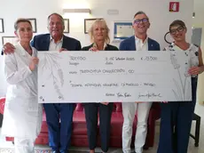 I neosposi hanno raccolo 13.500 euro di fondi