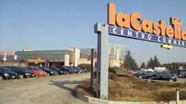 La tentata truffa del finto incidente al centro commerciale La Castellana