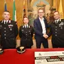 Il maresciallo maggiore Florio, l'allieva carabiniera, il sindaco Chiese e il comandante maggiore Muscatello