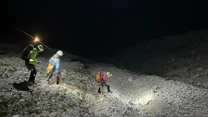 Il salvataggio all'alba sulle Tre Cime di Lavaredo