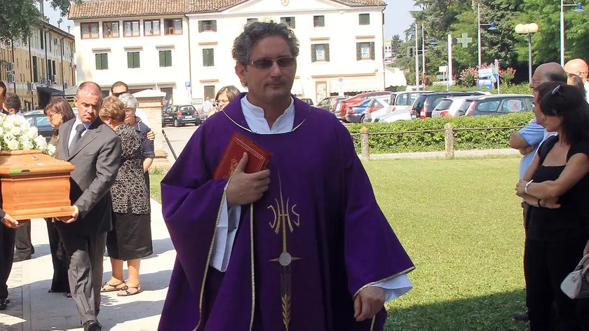 Don Adriano Fardin lascia la parrocchia di Dosson