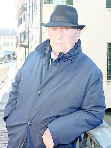 Giuseppe Lopresti