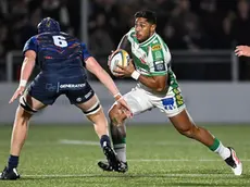 Fekitoa conduce l’azione offensiva