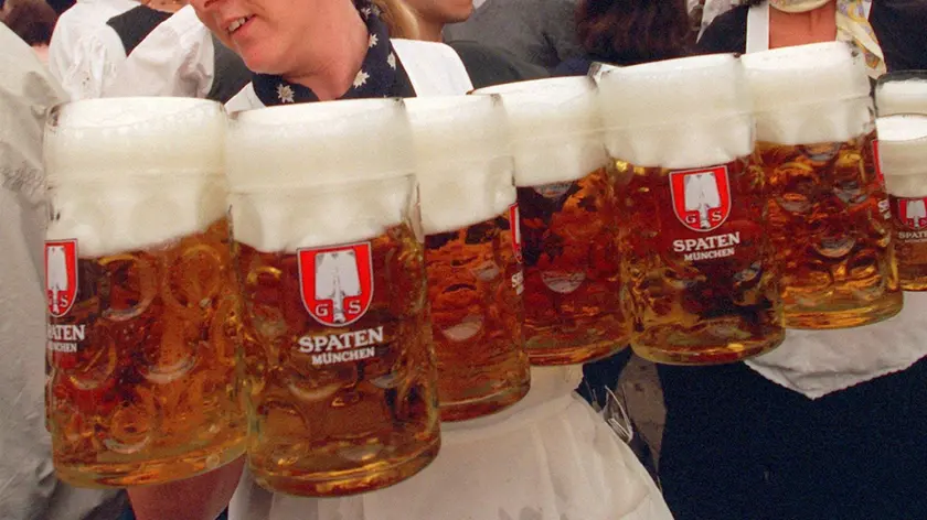 Palpeggia una cameriera: arrestato all’Oktoberfest un noto imprenditore