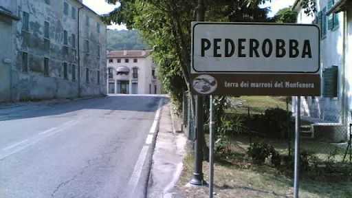 Cadavere rinvenuto in un canale a Pederobba, indagini in corso