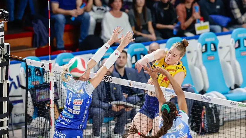 Isabelle Haak, stella svedese dell'Imoco Conegliano, devastante anche a Novara (Lvf/Rubin)