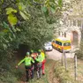 Il recupero dell'anziano infortunatosi mentre raccoglieva le olive