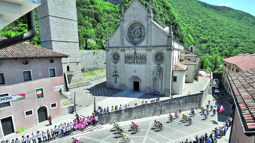 Il Giro non tornava a Gemona dal 2014