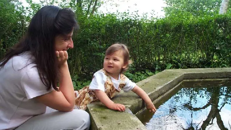 Le mamme di un solo figlio escluse dal bonus del governo