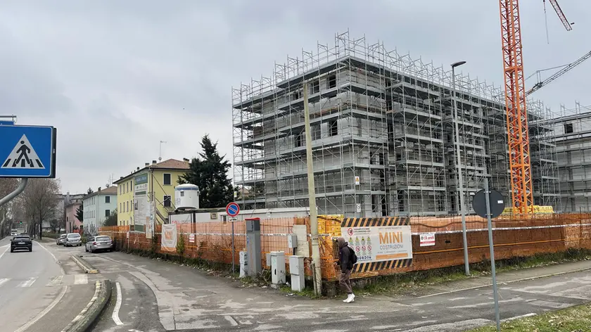Il cantiere Ater sulla Feltrina a Treviso