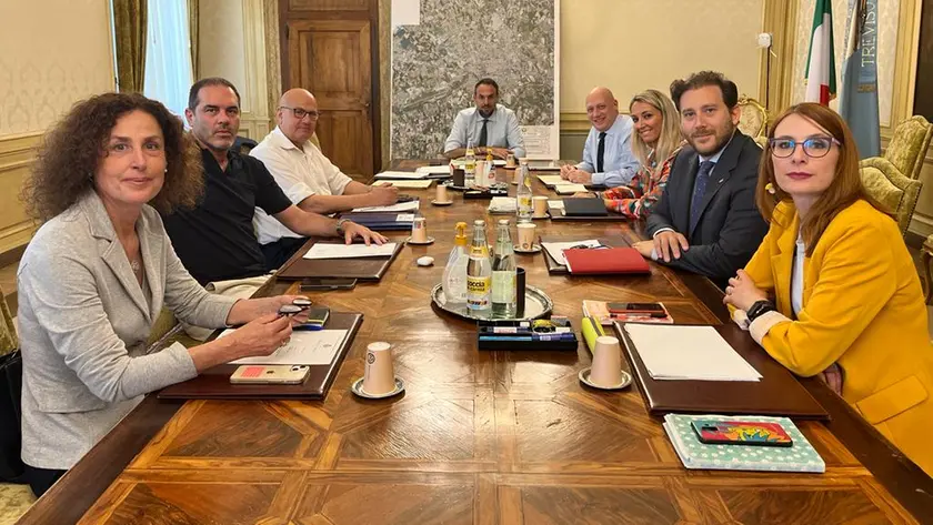 La giunta Conte con Rosanna Vettoretti, i leghisti Manera e Zampese, il sindaco, il forzista De Checchi, Gloria Sernagiotto, Barbisan e Tessarolo