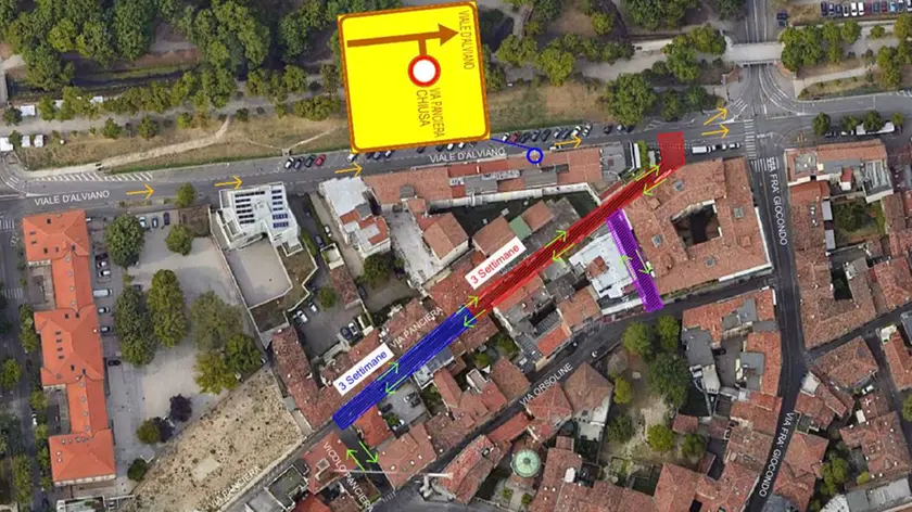 Deviazione in via Panciera: in rosso la prima fase, in blu la seconda