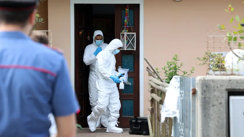 Il Ris nella casa di Franco Battaggia