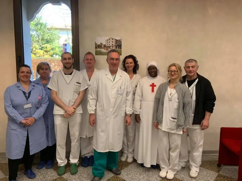 Guarise, al centro, il giorno dell’insediamento al San Camillo nel 2019