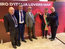 Il sindaco e la delegazione di Pieve di Soligo a Roma per la presentazione della tappa del Giro 2026