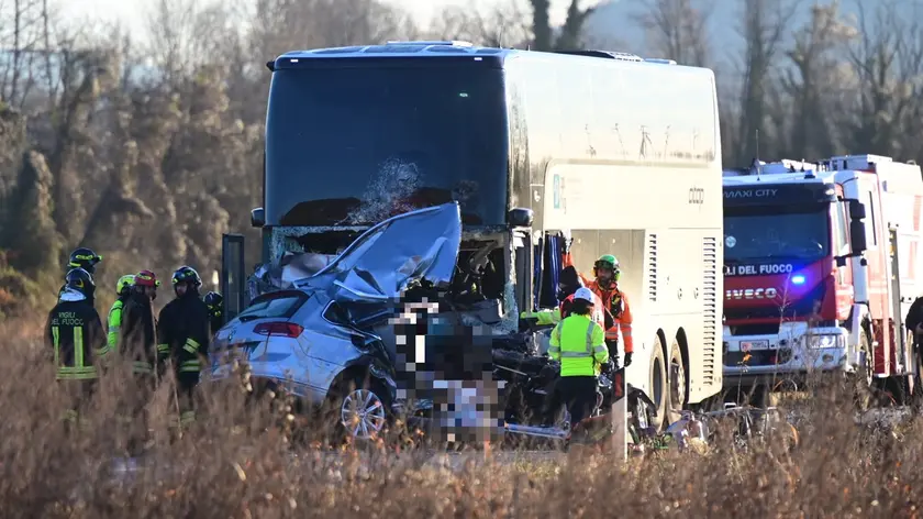 Le immagini dello schianto