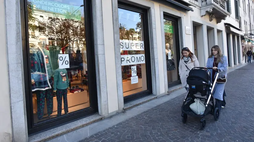 Chiude il negozio Benetton a Conegliano