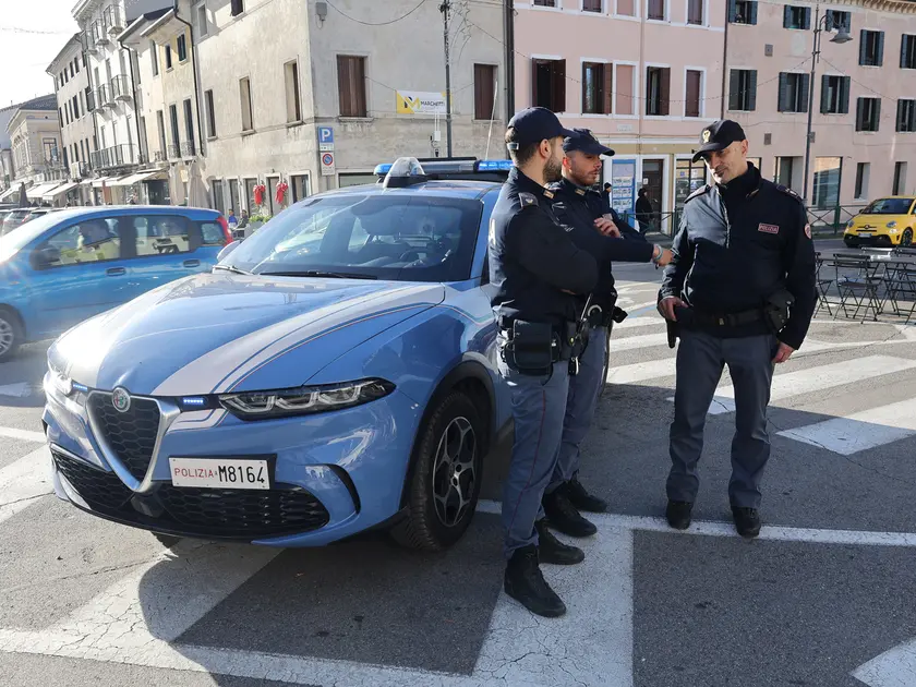 Polizia a porta San Tomaso