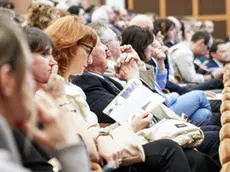 Giovani in fuga dal Veneto: i dati della Cgil