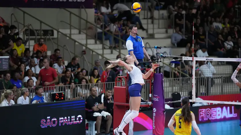 La schiacciata di Nika Daalderop