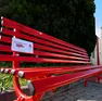 Una panchina rossa contro la violenza di genere