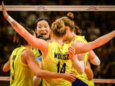 La festa delle pantere con al centro Zhu Ting dopo un punto andato a segno