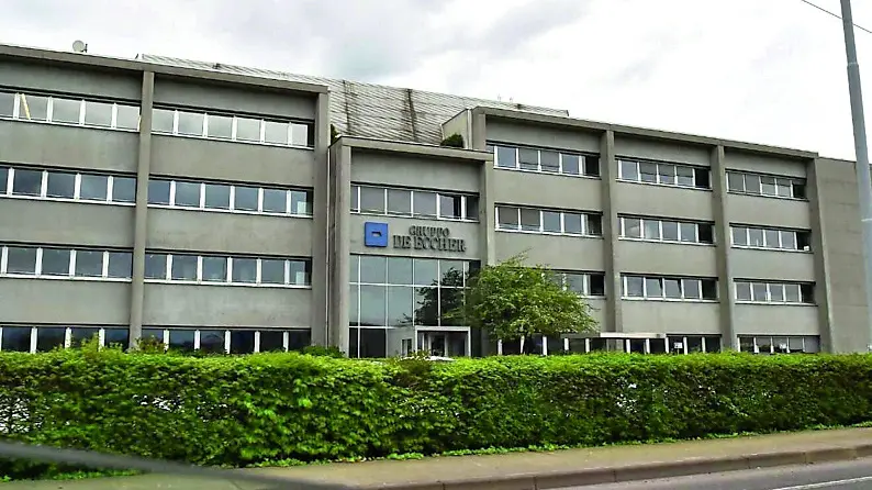 Il quartier generale di Rizzani De Eccher alle porte di Udine: per il gruppo lavorano 1.800 persone