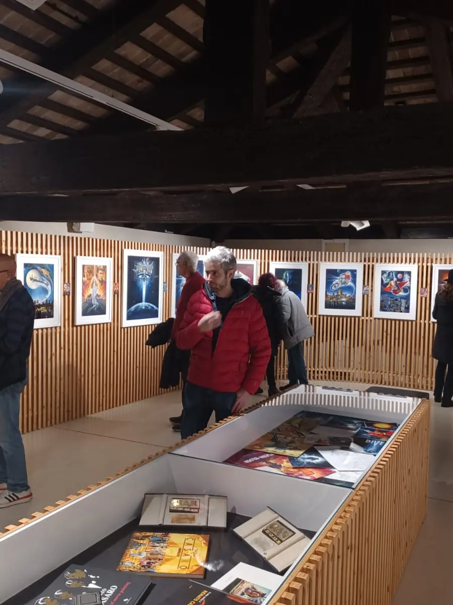 L'inaugurazione della mostra-omaggio al cartellonista Renato Casaro