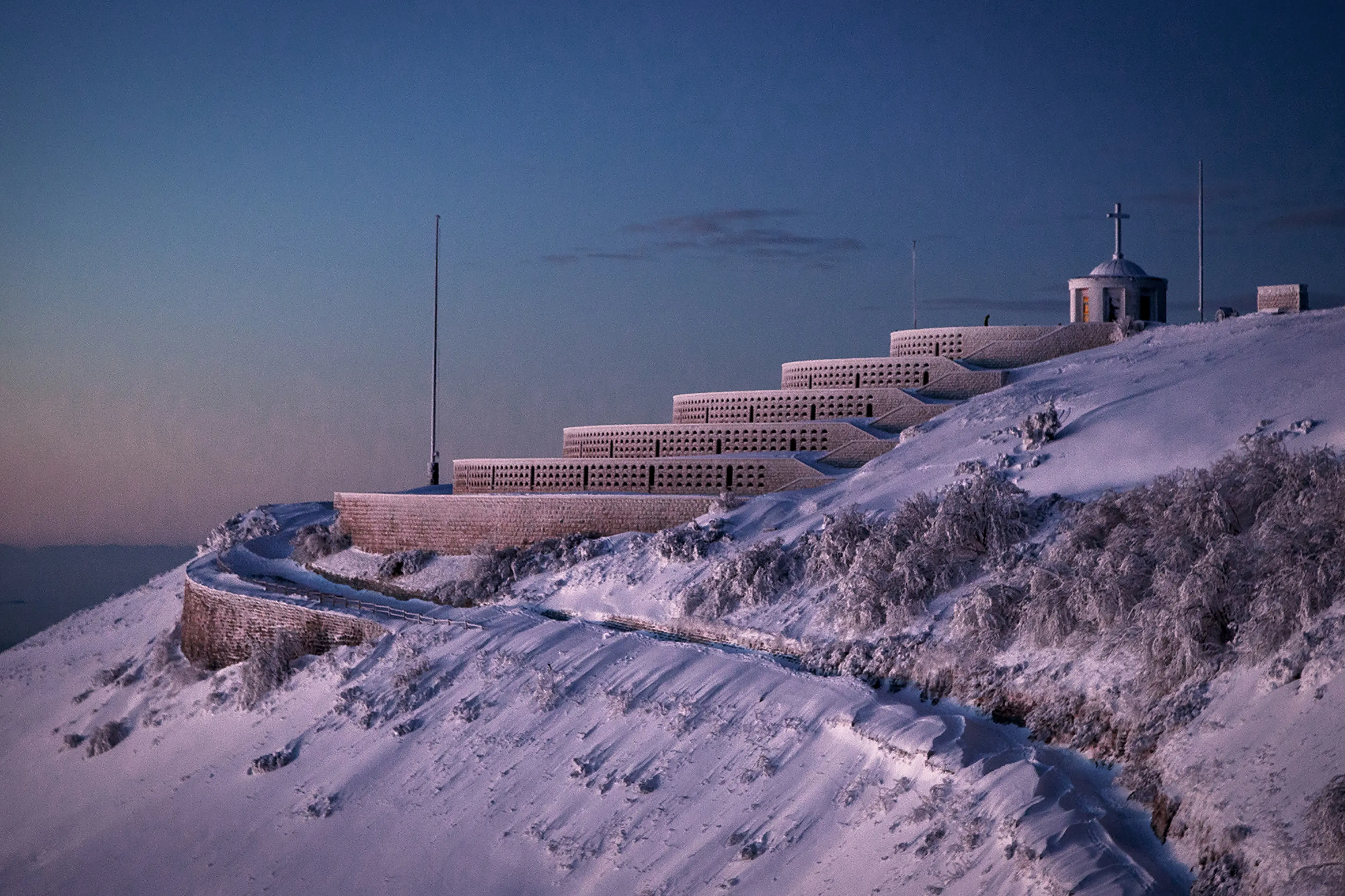 Dodici scatti, uno per ciascun mese, selezionati tra gli oltre 2700 che hanno partecipato al concorso indetto dal nostro giornale con Nord Est Multimedia e la Regione Veneto. Ecco come è andata: il calendario sarà in omaggio gratuito con la tribuna di Treviso solo martedì 23 dicembre