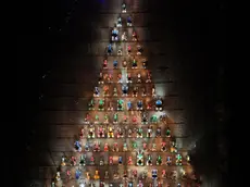 L'albero di Natale fatto con i trattori agricoli