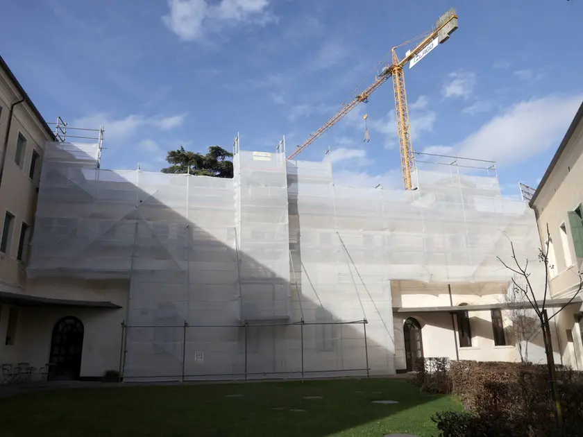 Il cantiere per la realizzazione del cohousing di Israa a Borgo Mazzini è fermo da mesi