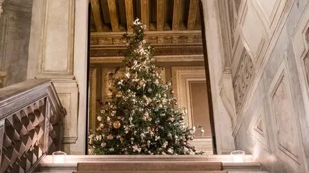 L'allestimento natalizio dell'Aman Venice