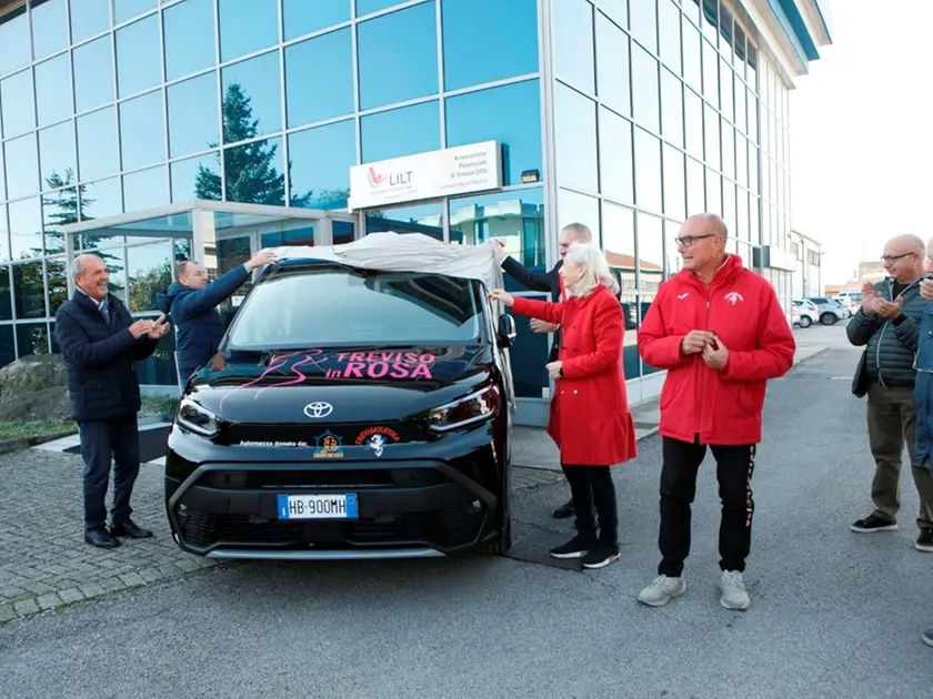 L'ultimo mezzo donato alla Lilt di Treviso