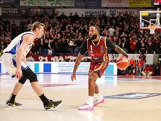 Treviso basket perde il derby con la Reyer al Taliercio